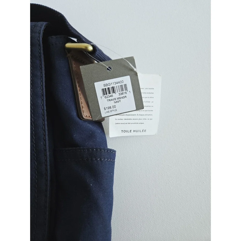 NWT Fossil Waxed Canvas City Bag Messenger Navy Blue Crossbody Pockets ($198)